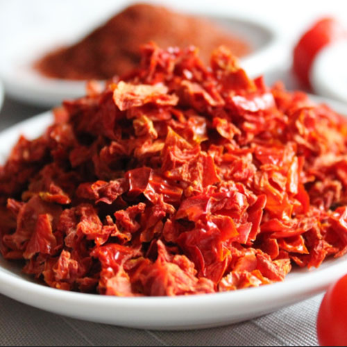 Dehydrated Tomatoes and Flakes In USA